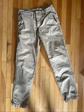 American Eagle Outfitters Light Tan Slim Chinos